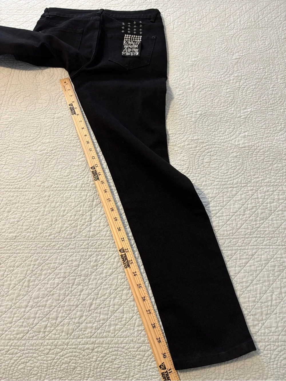 Tsubi Ksubi Van Winkle Hunter Ace Slice. Size 30.